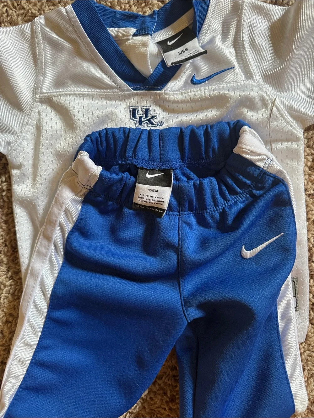 Nike Kentucky baby jersey and Joggers